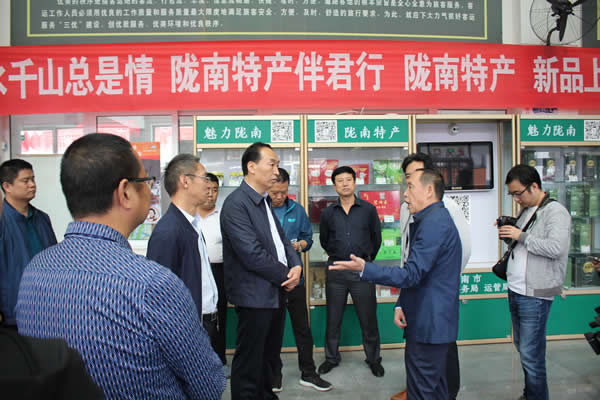 市安委辦主任、安監(jiān)局局長李永宏一行到隴運集團公司檢查指導工作