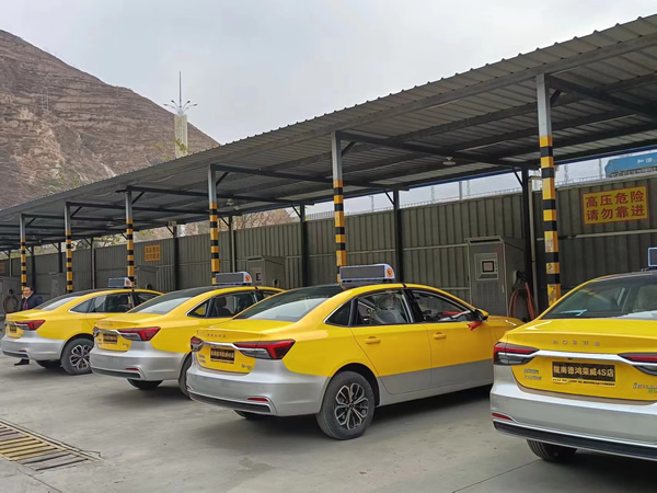 好消息！隴運(yùn)集團(tuán)武都 公交公司新能源汽車充電站對(duì)外開放啦